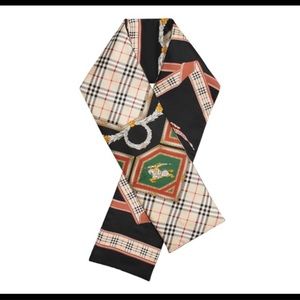 Burberry archive mulberry padded silk scarf